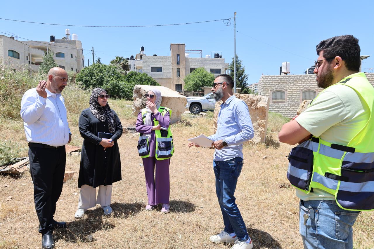 Mayor and Deputy Mayor of Surda Abu Qash Inspect Progress of Development and Infrastructure Projects