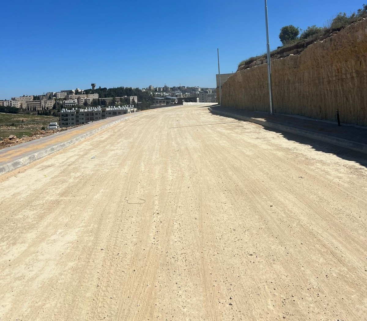 Road Rehabilitation and Paving Project Al-Muntar